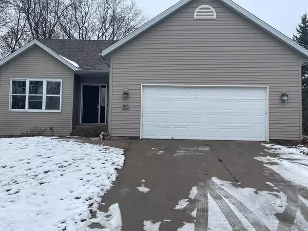 Sartell, MN 56377,813 7th ST N