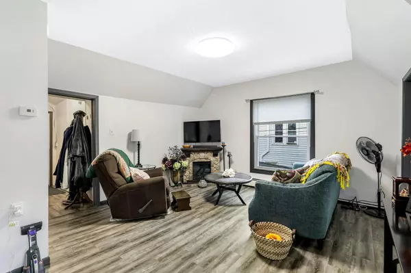 Minneapolis, MN 55408,3431 Aldrich AVE S