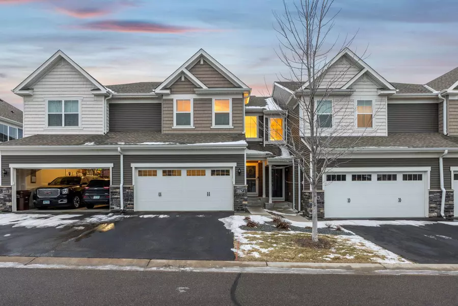 8167 Evergreen LN N, Maple Grove, MN 55369