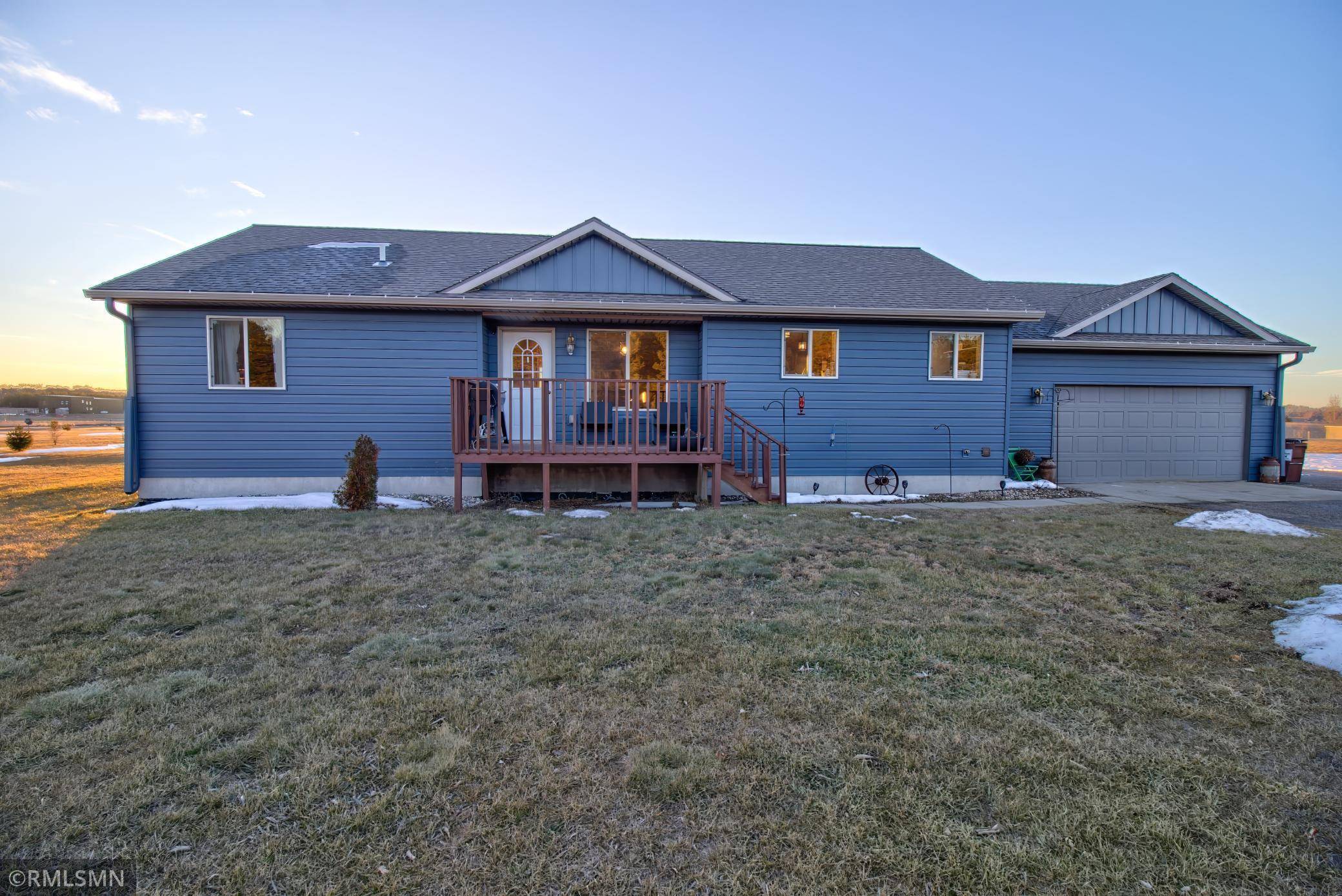 Ottertail, MN 56571,113 West AVE
