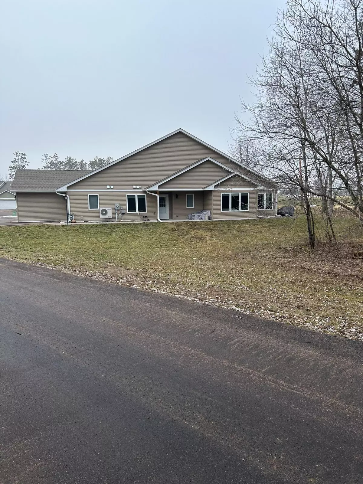 Hinckley, MN 55037,932 Cartway