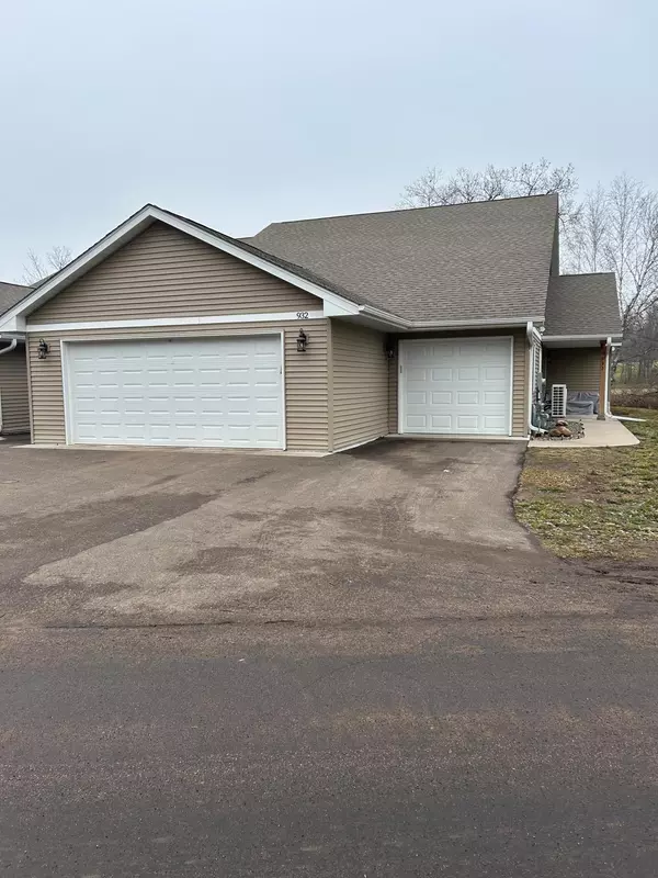 Hinckley, MN 55037,932 Cartway