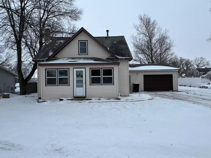 446 4th AVE NE, Perham, MN 56573