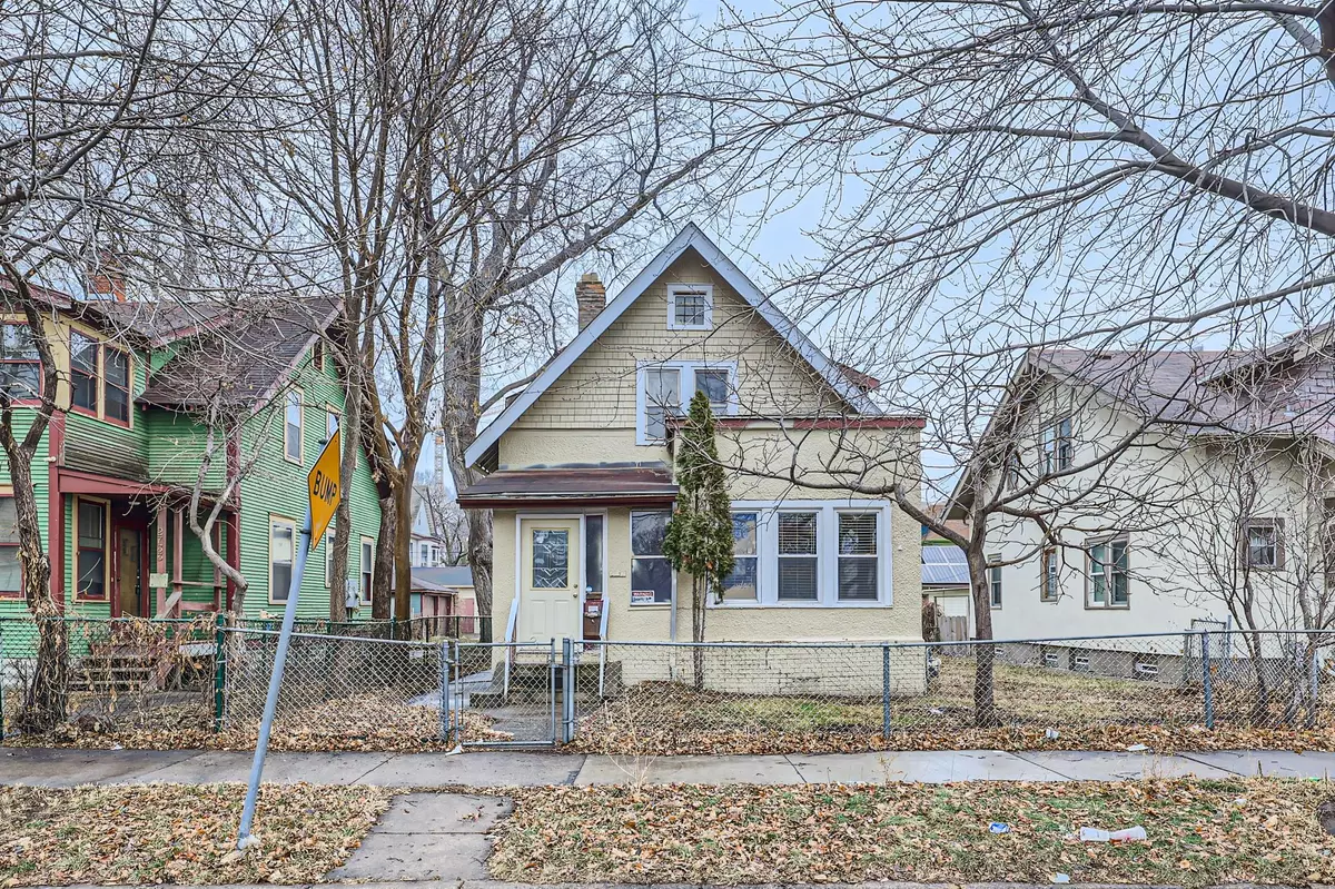 Minneapolis, MN 55407,2737 Columbus AVE