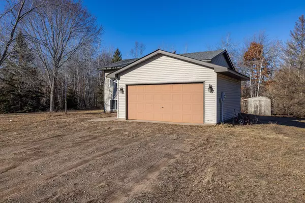 North Branch, MN 55056,4944 Evergreen CT