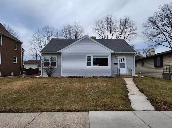 512 N Jefferson ST, New Ulm, MN 56073