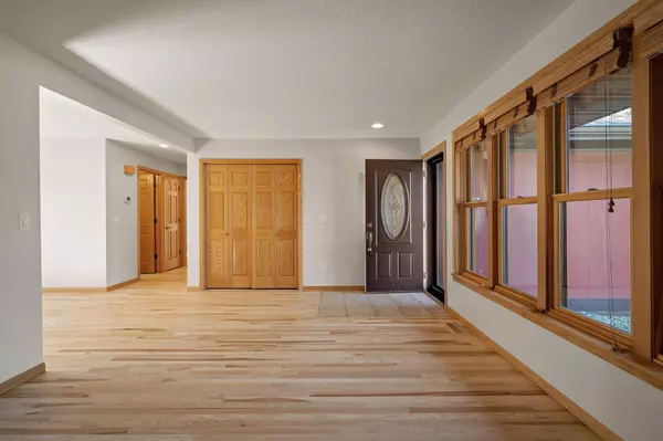 4296 145th LN NW Andover, MN 55304