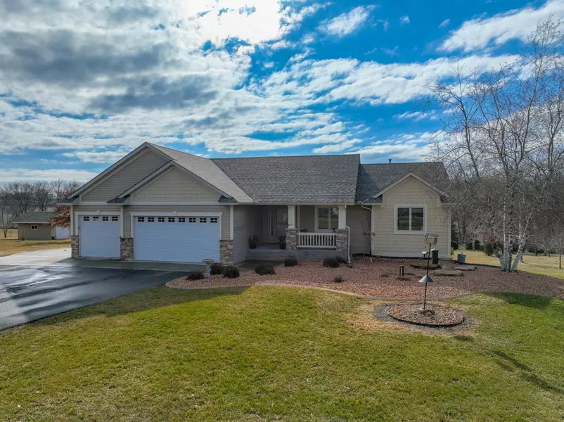 1517 73rd AVE, Roberts, WI 54023