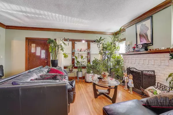 Minneapolis, MN 55411,1401 Penn AVE N