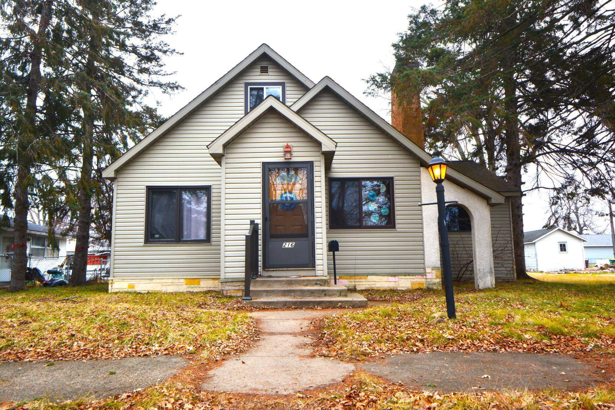 216 Gillis AVE NE, Brainerd, MN 56401