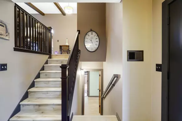 Lakeville, MN 55044,23385 Ottawa AVE