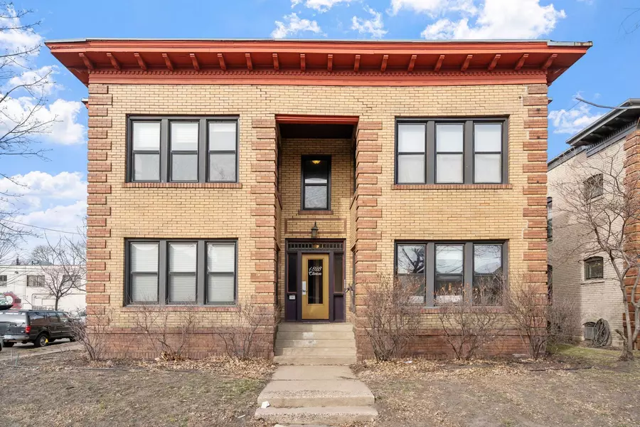 1828 Clinton AVE #1, Minneapolis, MN 55404