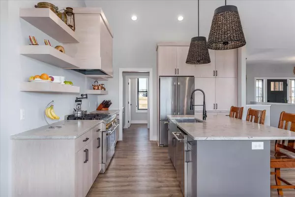 1519 96th ST New Richmond, WI 54017