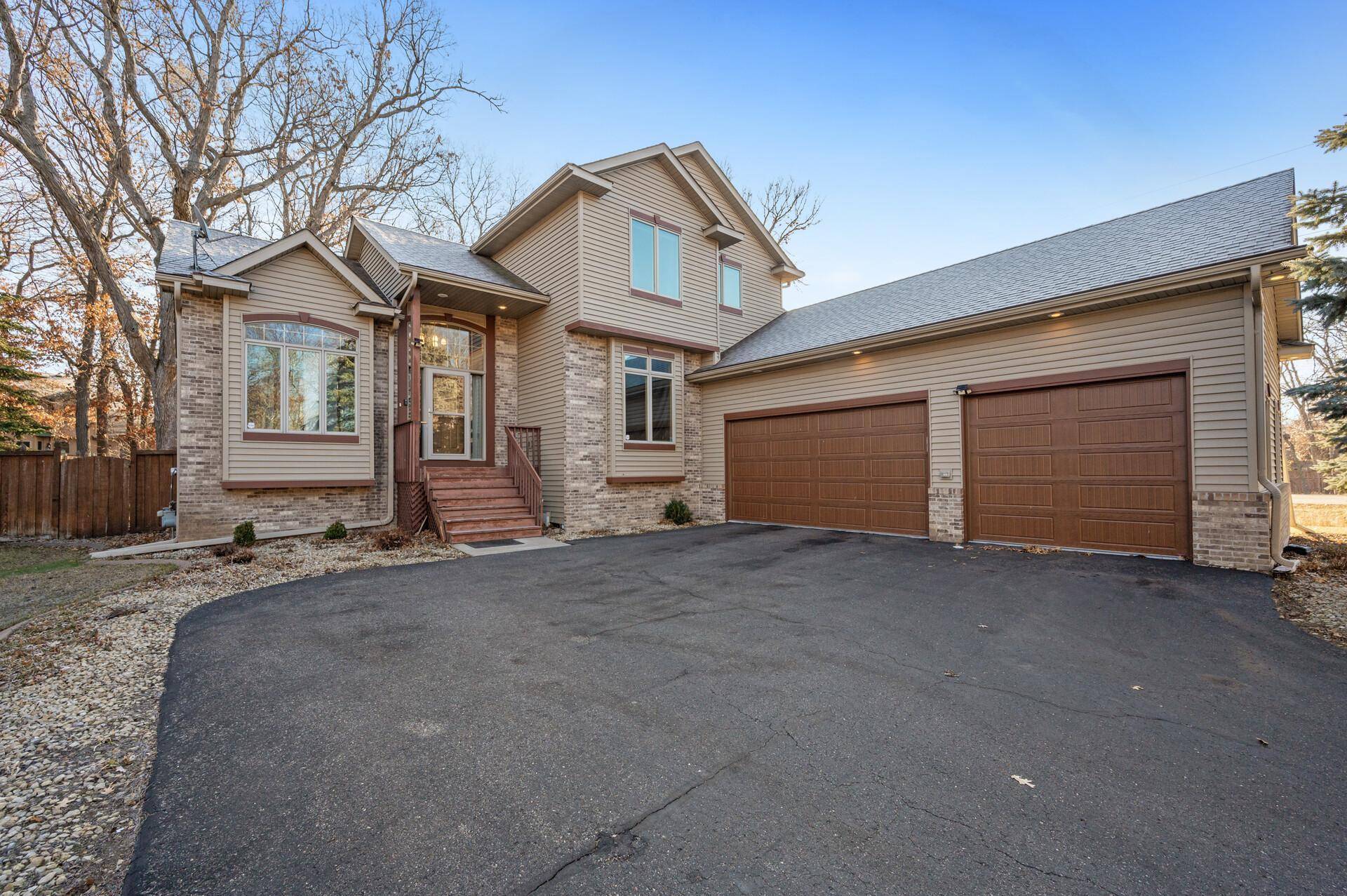 Blaine, MN 55449,10913 Dunkirk ST NE