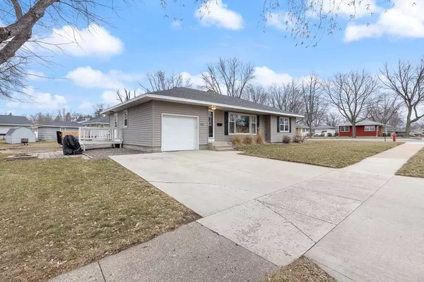 Marshall, MN 56258,602 Southview DR