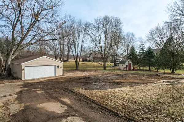 Wanamingo, MN 55983,529 Braget CIR