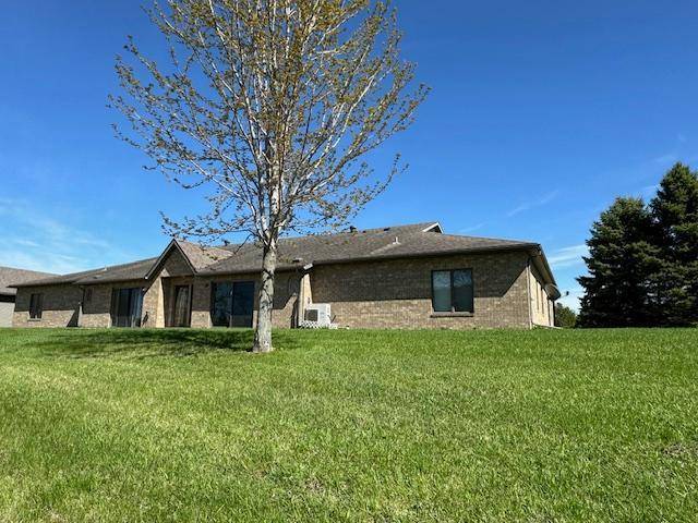 300 10th AVE SE #104,  Pelican Rapids,  MN 56572