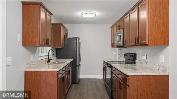 New Brighton, MN 55112,271 Cleveland AVE SE