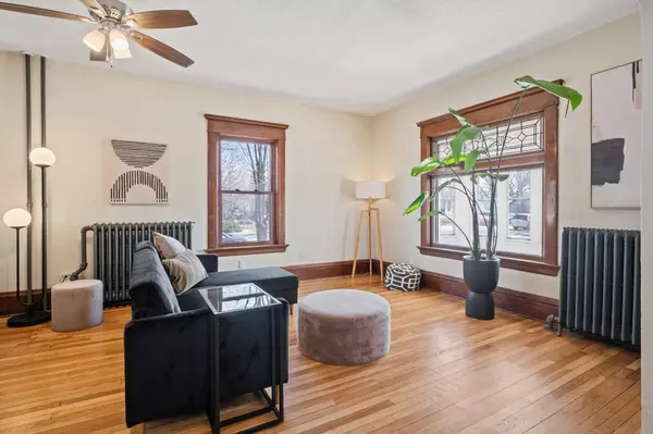 Saint Paul, MN 55106,733 Jenks AVE