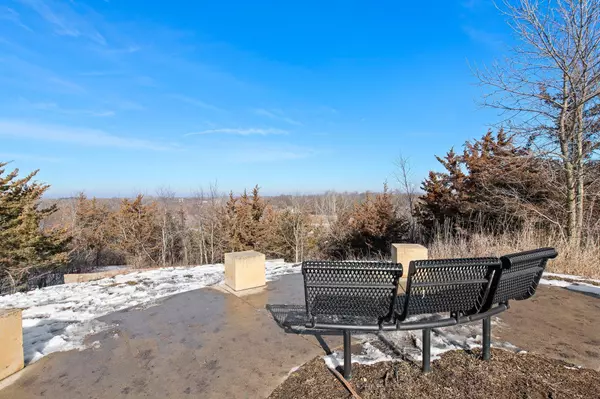 Elko New Market, MN 55020,27231 Pete's Hill TRL