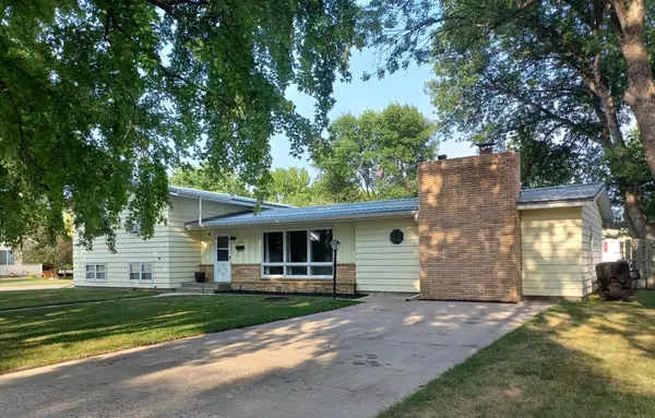 314 Sanford RD, Benson, MN 56215