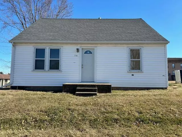 Caledonia, MN 55921,514 N Pine ST