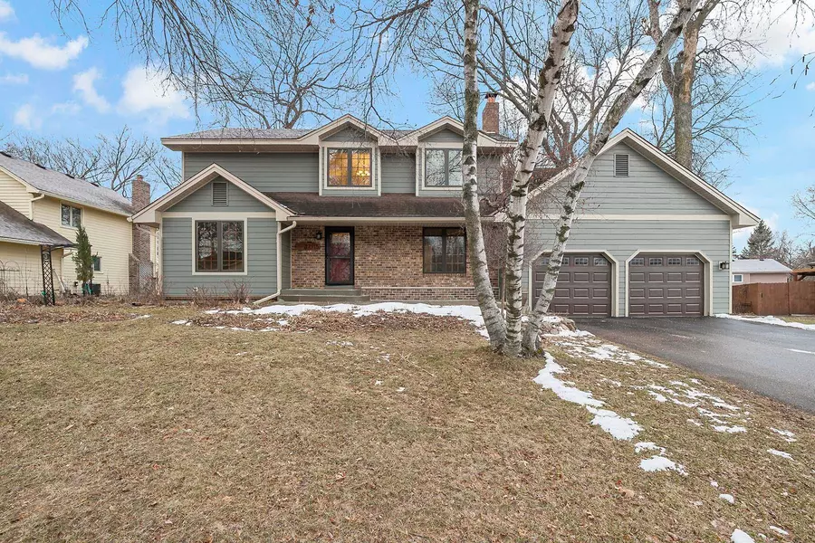 17115 Harrington WAY, Lakeville, MN 55044