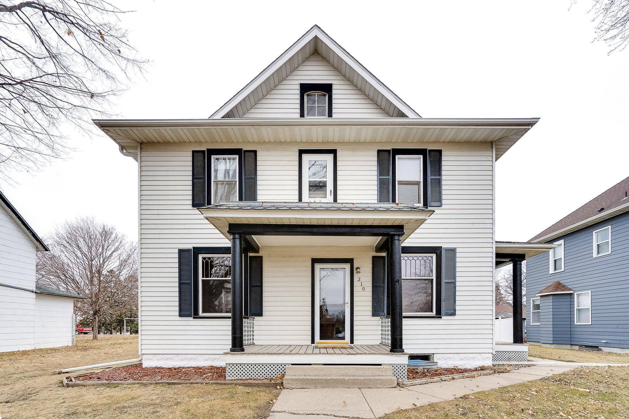 210 Lake ST E, Cologne, MN 55322