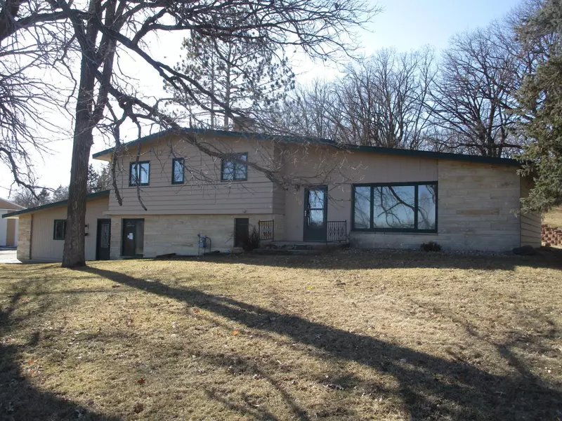 500 3rd AVE SW, Eagle Bend, MN 56446