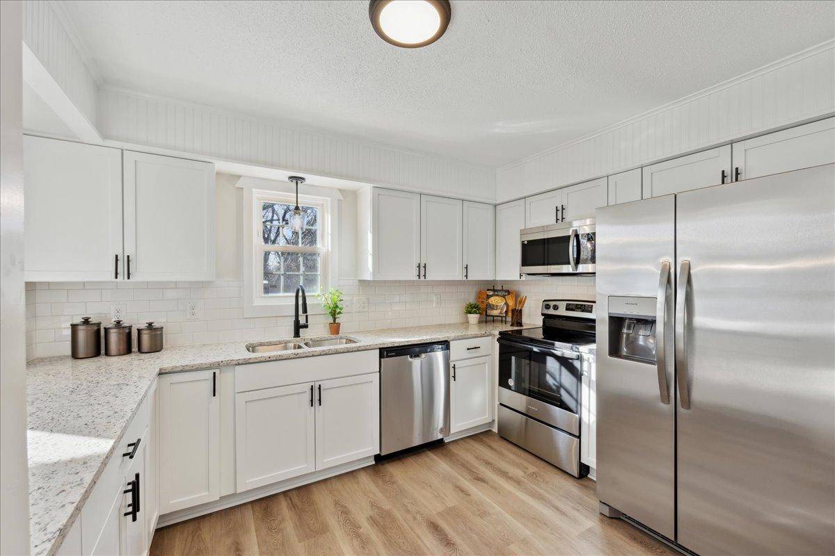 6673 Homestead Avenue CT S, Cottage Grove, MN 55016