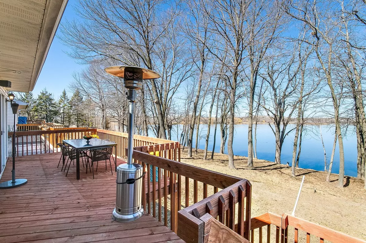 White Bear Lake, MN 55110,1865 County Road F E