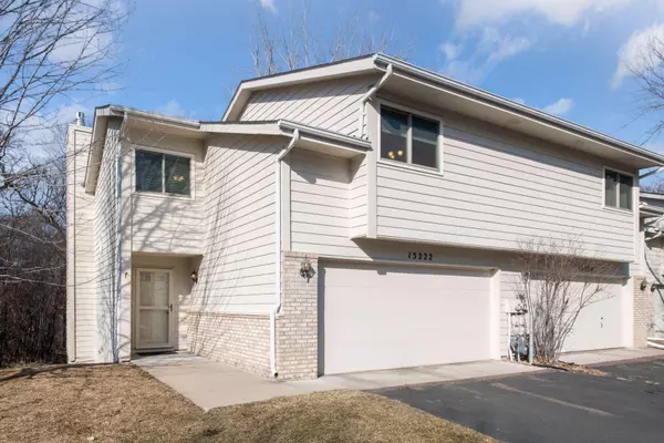 Eden Prairie, MN 55346,15222 Lesley LN