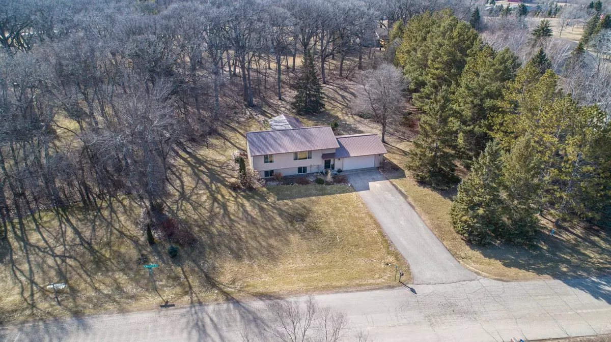 Fergus Falls, MN 56537,606 N Woodland DR