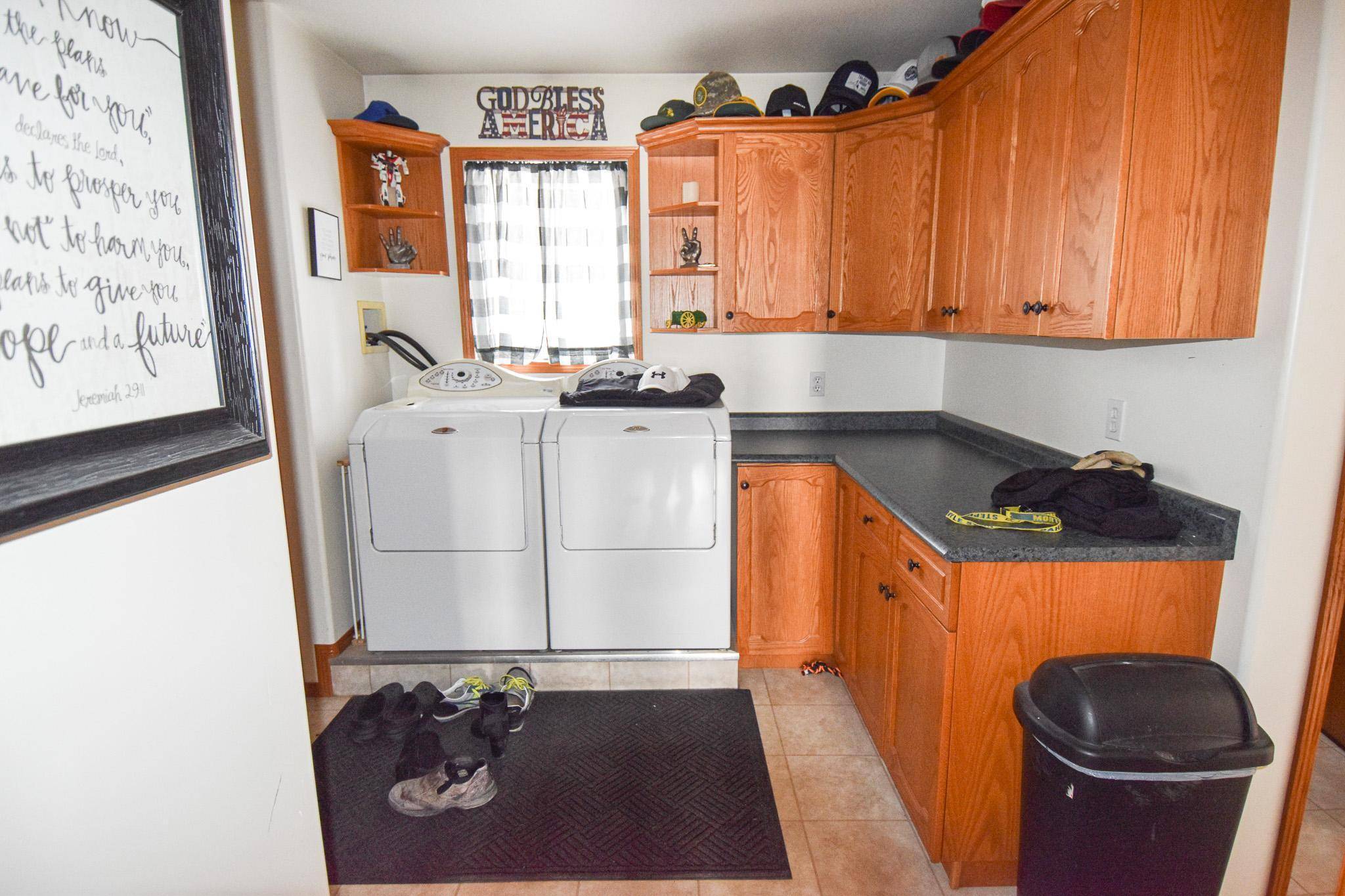 Argyle, MN 56713,411 Sutton ST