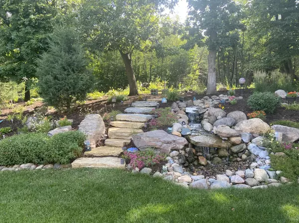 Northfield, MN 55057,2708 Oak Lawn DR