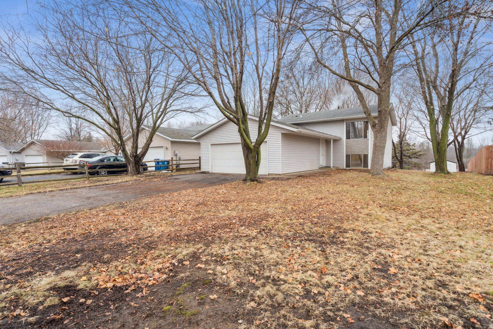 1148 77th ST, Victoria, MN 55386