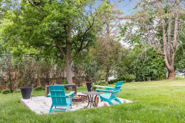 Edina, MN 55436,5528 Merritt CIR