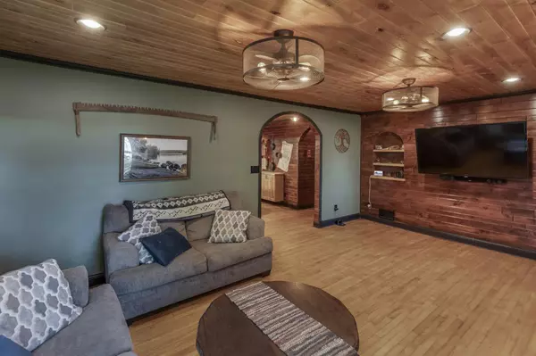 Merrifield, MN 56465,16412 Tall Pines LN