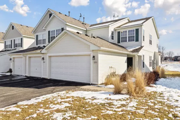 Shakopee, MN 55379,716 Cobblestone WAY