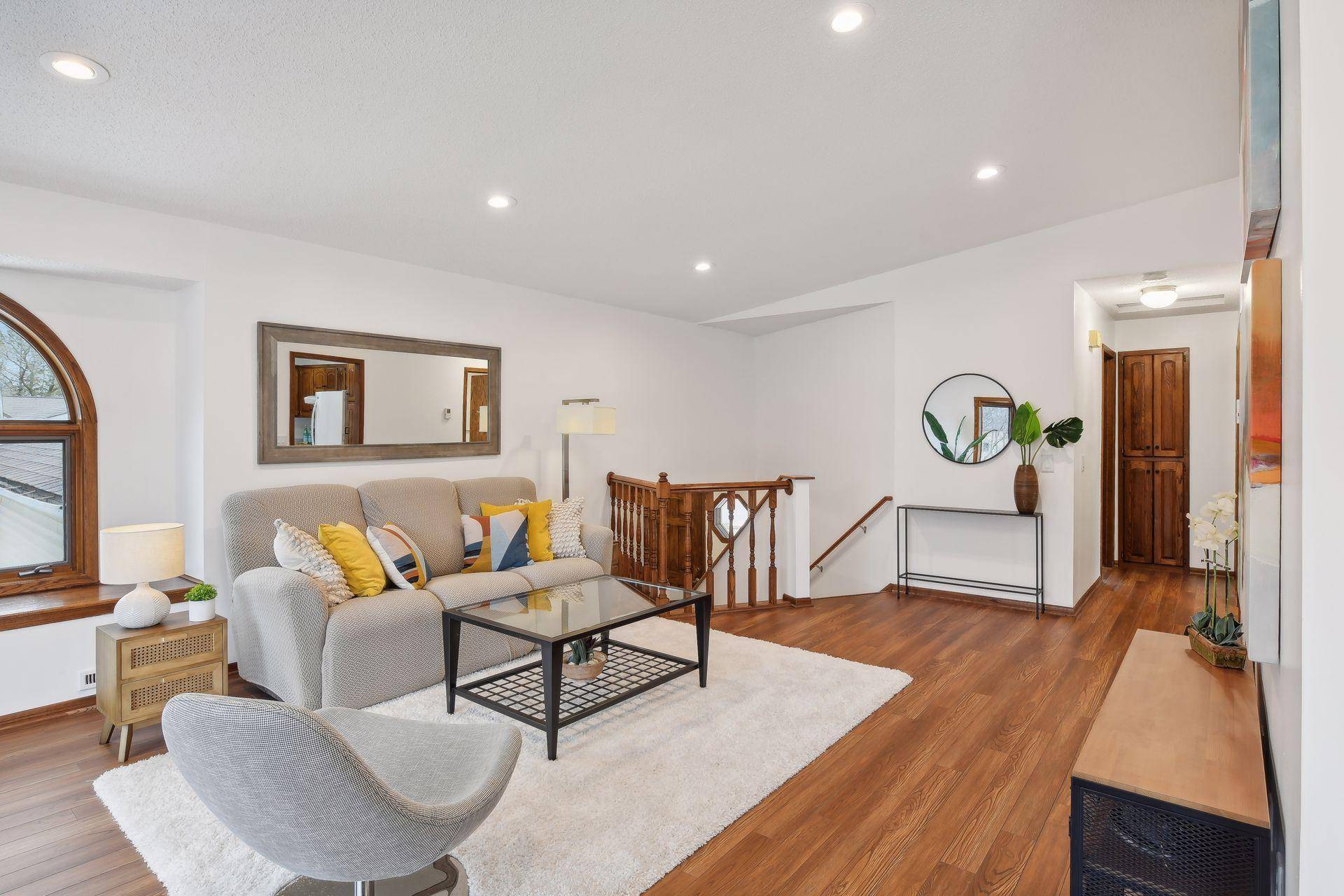 Eden Prairie, MN 55346,6539 Countryside DR