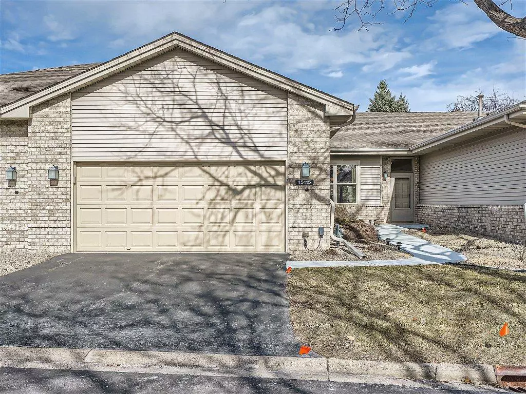 Rosemount, MN 55068,15115 Everleigh CIR