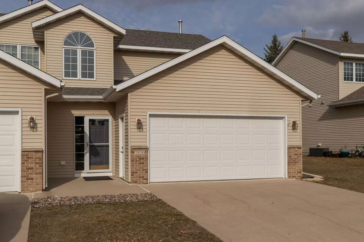 Rochester, MN 55906,2828 Viola Heights DR NE