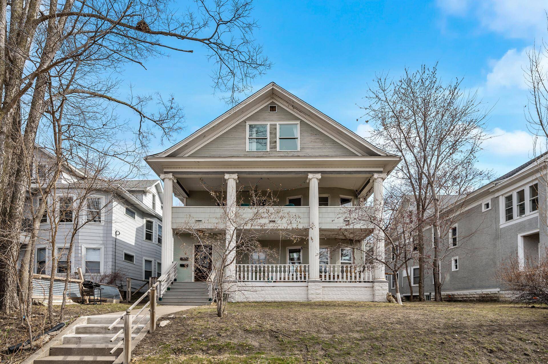 2321 Pleasant AVE, Minneapolis, MN 55404