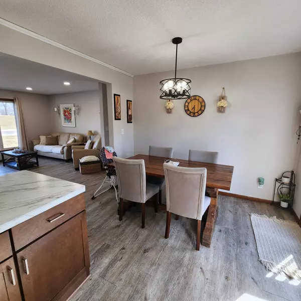 Willmar, MN 56201,605 26th AVE NE