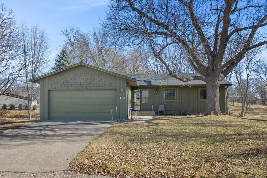 110112 Friendship LN N, Chaska, MN 55318