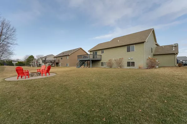 Rochester, MN 55901,868 Brighton DR NW