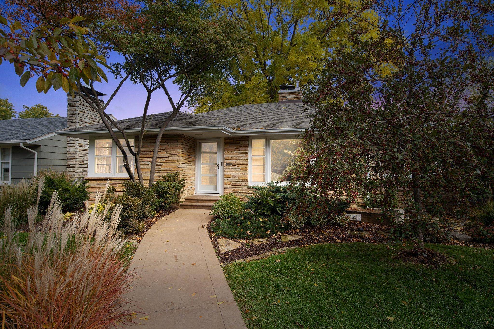 5141 Ewing AVE S,  Minneapolis,  MN 55410