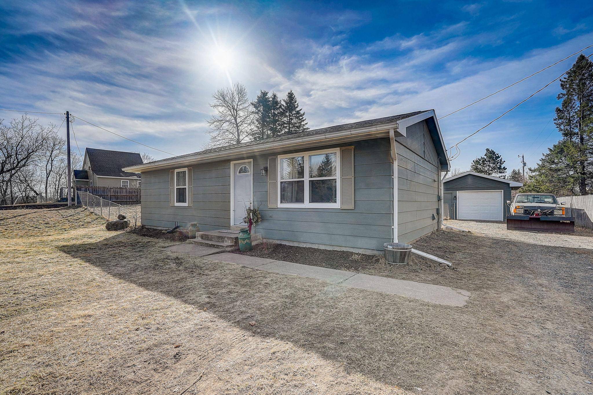 6765 439th ST, Harris, MN 55032