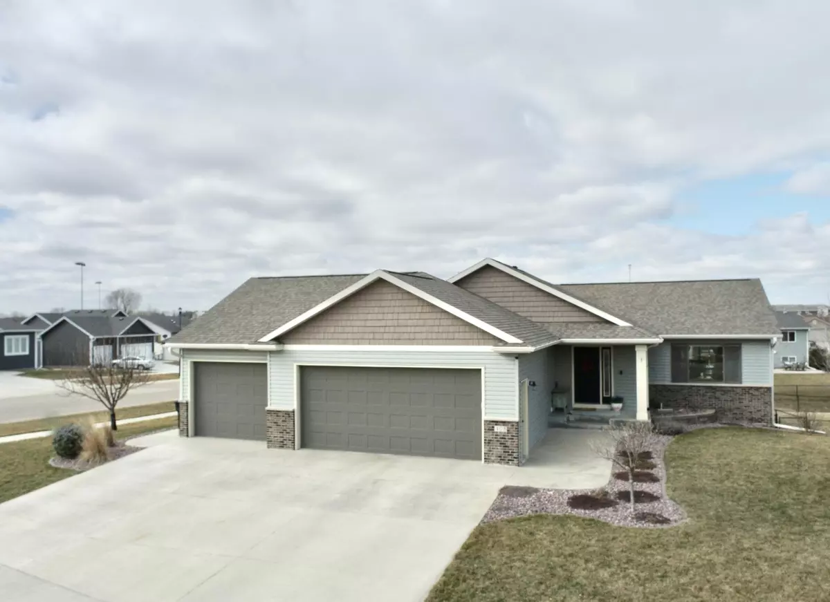 Byron, MN 55920,408 Verwood LN NE