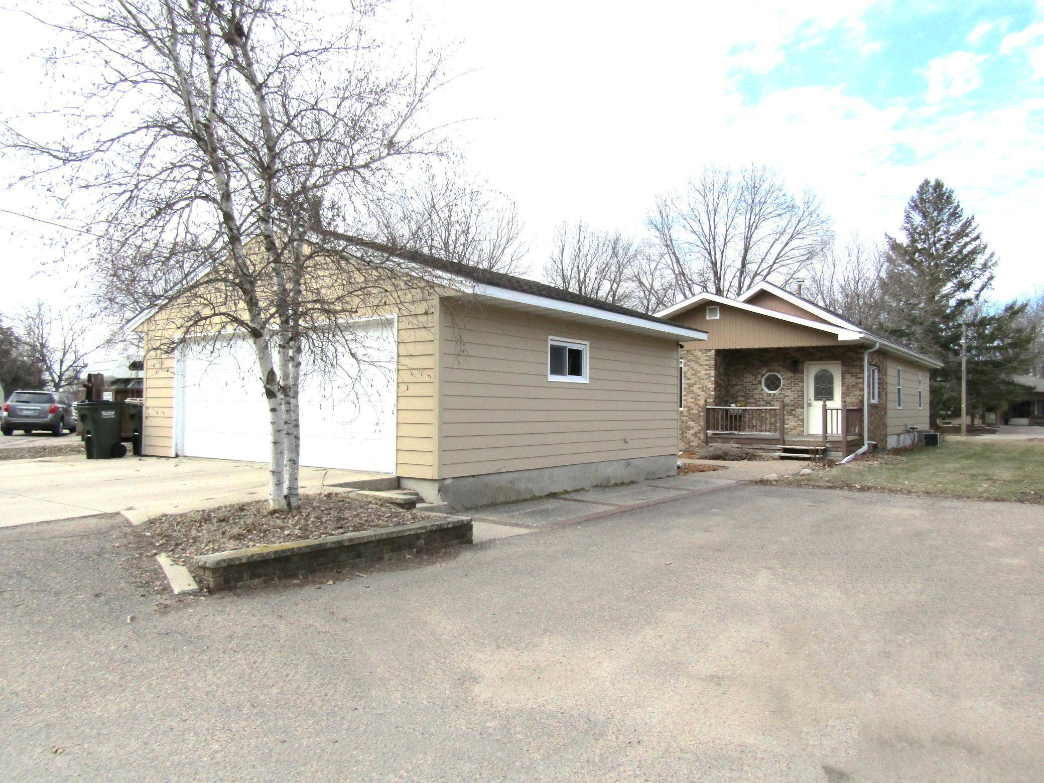 Granite Falls, MN 56241,873 Jefferson AVE